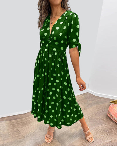 Almudena – Vestido elegante com poás