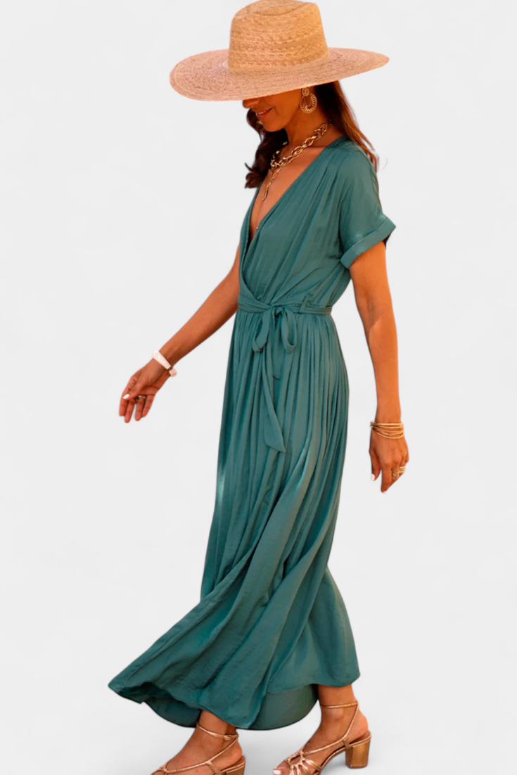 Sandra – Vestido verde escuro com pregas e fita na cintura