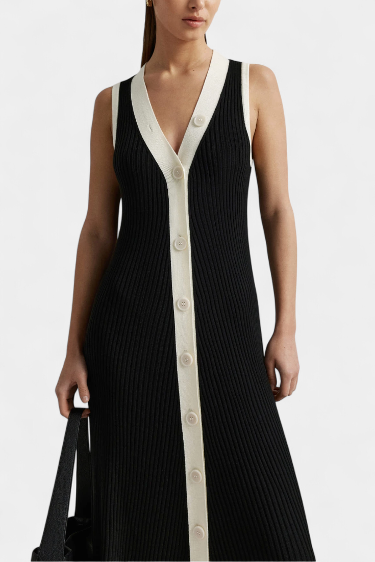 Brielle – Vestido sem mangas com decote em V e botões contrastantes