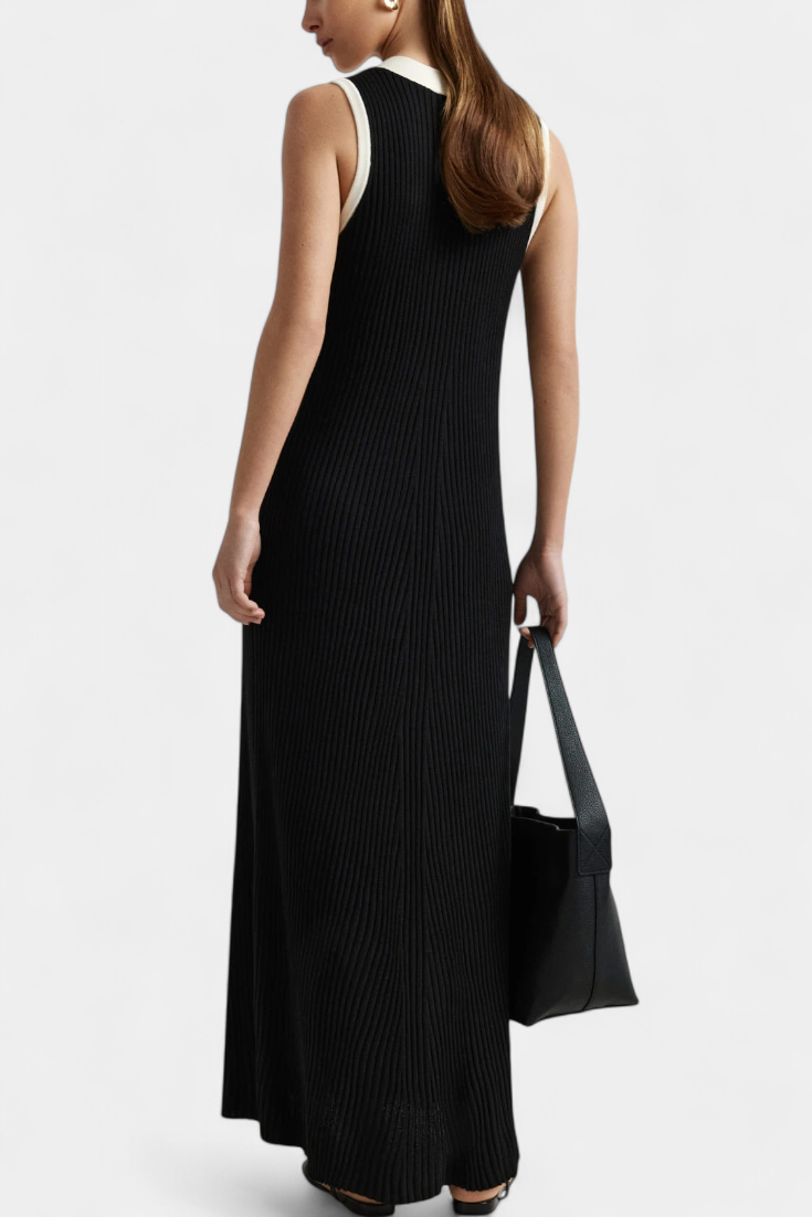Brielle – Vestido sem mangas com decote em V e botões contrastantes